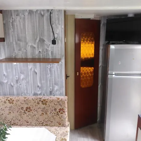 Kemping Le Paradis Cache *