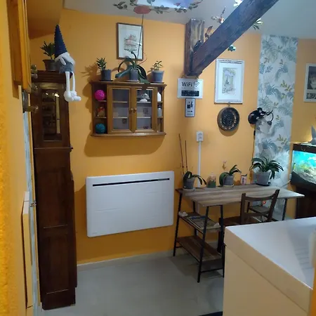 Campsite Le Paradis Cache *