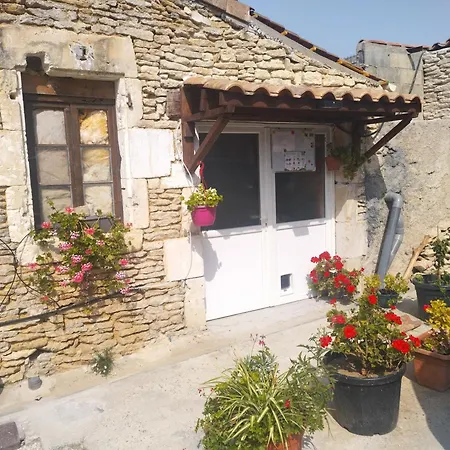 Le Paradis Cache Campsite