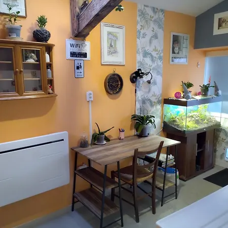 Le Paradis Cache Campsite