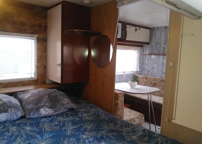 Le Paradis Cache Chervettes